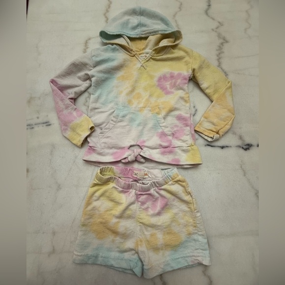 C&C California Kids Pink and White Set Size XS(4/5) - Picture 1 of 4
